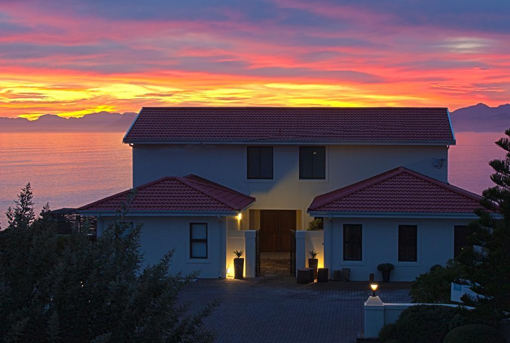 Cliff Lodge Gansbaai Buitenkant foto