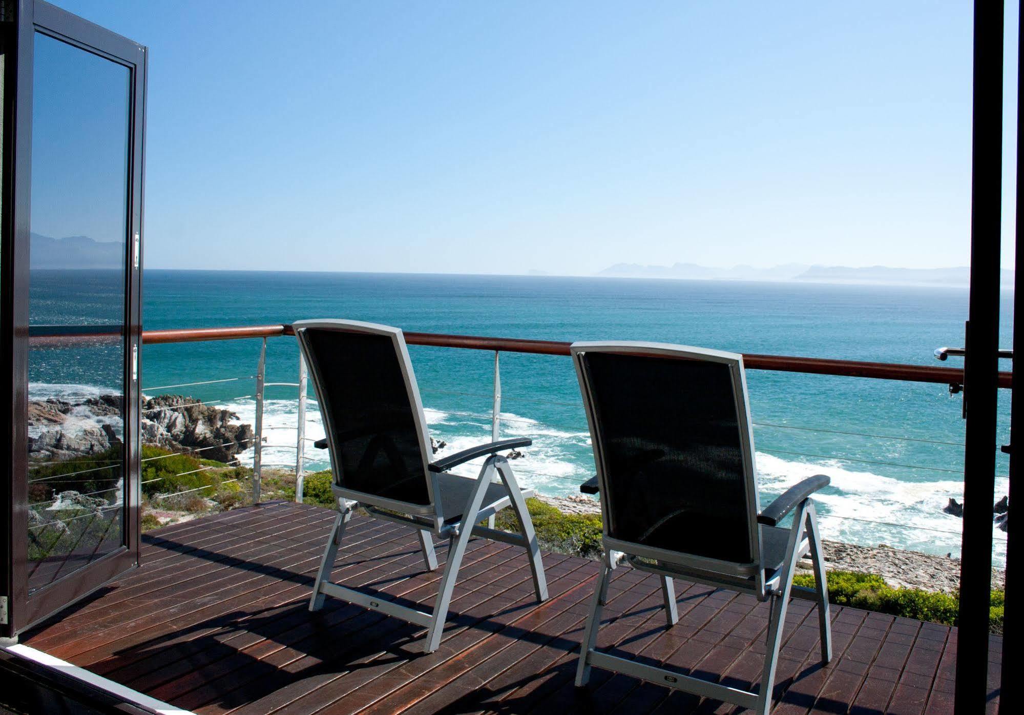 Cliff Lodge Gansbaai Buitenkant foto